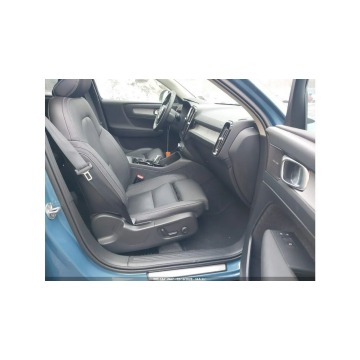 Volvo   SUV 2024,  2.0 benzyna, automat - Na sprzedaż za 65 000 zł - Tarnów - zdjęcie 10