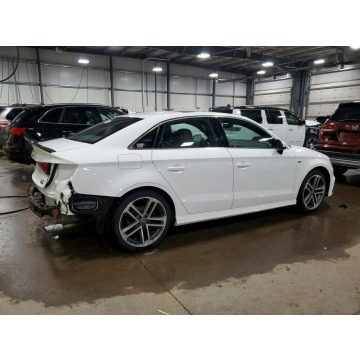 Audi A3  Sedan/Limuzyna 2017,  2.0 benzyna, automat - Na sprzedaż za 30 000 zł - Tarnów - zdjęcie 4