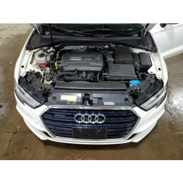 Audi A3  Sedan/Limuzyna 2017,  2.0 benzyna, automat - Na sprzedaż za 30 000 zł - Tarnów - zdjęcie 11
