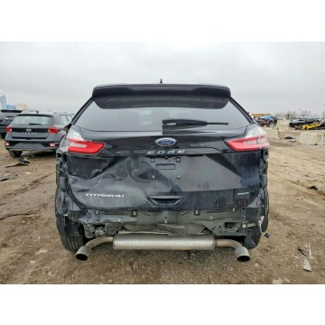 Ford Edge  SUV 2022,  2.0 benzyna, automat - Na sprzedaż za 39 000 zł - Tarnów - zdjęcie 6
