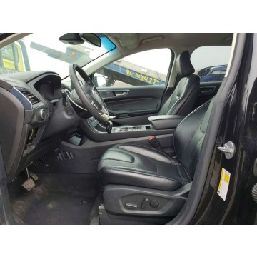 Ford Edge  SUV 2022,  2.0 benzyna, automat - Na sprzedaż za 39 000 zł - Tarnów - zdjęcie 7