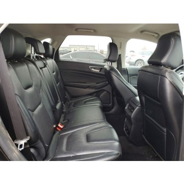 Ford Edge  SUV 2022,  2.0 benzyna, automat - Na sprzedaż za 39 000 zł - Tarnów - zdjęcie 10