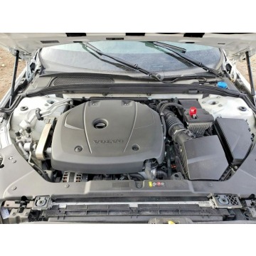 Volvo S60  Sedan/Limuzyna 2019,  2.0 benzyna, automat - Na sprzedaż za 35 000 zł - Tarnów - zdjęcie 11