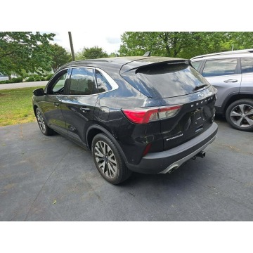 Ford Escape  SUV 2020,  2.0 benzyna, automat - Na sprzedaż za 33 000 zł - Tarnów - zdjęcie 3