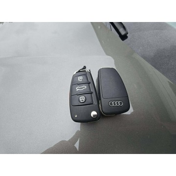 Audi Q3  SUV 2023,  2.0 benzyna, automat - Na sprzedaż za 59 000 zł - Tarnów - zdjęcie 12