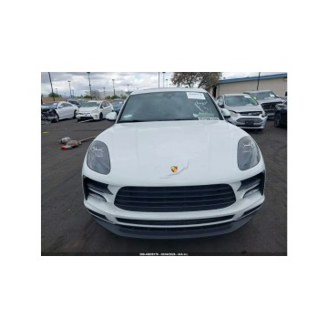 Porsche Macan  SUV 2020,  2.0 benzyna, automat - Na sprzedaż za 65 000 zł - Tarnów - zdjęcie 3