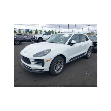 Porsche Macan  SUV 2020,  2.0 benzyna, automat - Na sprzedaż za 65 000 zł - Tarnów - zdjęcie 1