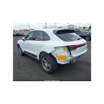 Porsche Macan  SUV 2020,  2.0 benzyna, automat - Na sprzedaż za 65 000 zł - Tarnów - zdjęcie 7