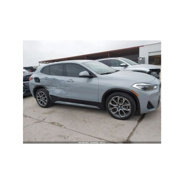 BMW X2  SUV 2022,  2.0 benzyna, automat - Na sprzedaż za 49 000 zł - Tarnów - zdjęcie 4