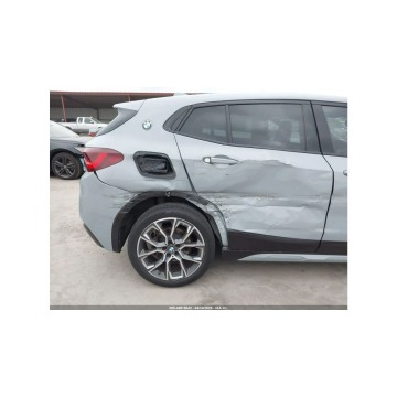 BMW X2  SUV 2022,  2.0 benzyna, automat - Na sprzedaż za 49 000 zł - Tarnów - zdjęcie 9
