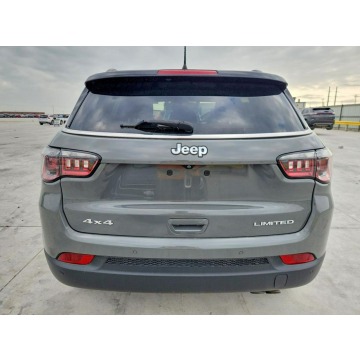 Jeep Compass  SUV 2021,  2.4 benzyna, automat - Na sprzedaż za 29 000 zł - Tarnów - zdjęcie 6
