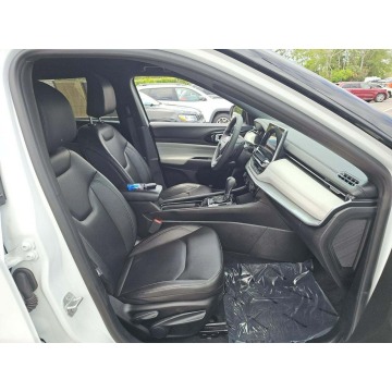 Jeep Compass  SUV 2025,  2.0 benzyna, automat - Na sprzedaż za 55 000 zł - Tarnów - zdjęcie 7