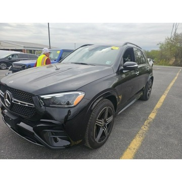 Mercedes - Benz GLE-klasa  SUV 2025,  2.0 benzyna, automat - Na sprzedaż za 149 000 zł - Tarnów - zdjęcie 3
