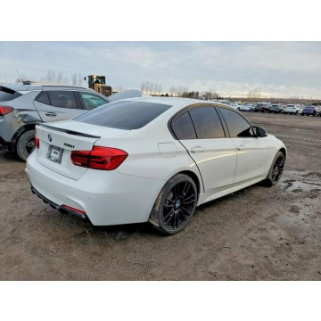 BMW Seria 3  Sedan/Limuzyna 2018,  2.0 benzyna, automat - Na sprzedaż za 32 000 zł - Tarnów - zdjęcie 4