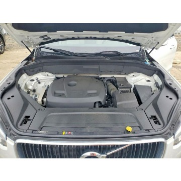 Volvo   SUV 2018,  2.0 benzyna, automat - Na sprzedaż za 41 900 zł - Warszawa - zdjęcie 12