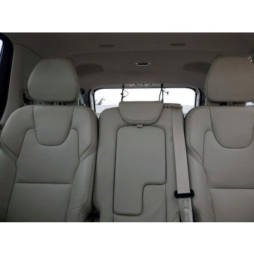 Volvo   SUV 2018,  2.0 benzyna, automat - Na sprzedaż za 41 900 zł - Warszawa - zdjęcie 10