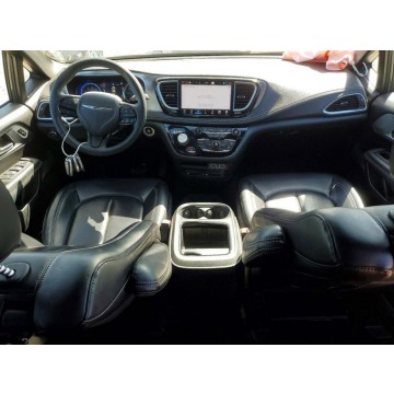 Chrysler Pacifica  Minivan/Van 2023,  3.6 benzyna, automat - Na sprzedaż za 54 000 zł - Warszawa - zdjęcie 8