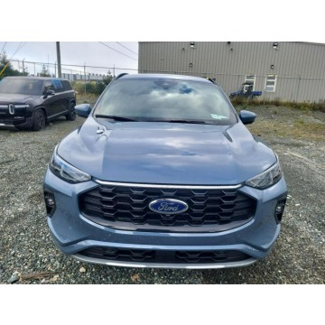Ford Kuga  SUV 2025,  2.5 hybryda, automat - Na sprzedaż za 59 000 zł - Warszawa - zdjęcie 3