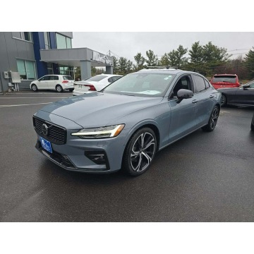 Volvo S60 - AWD / niski przebieg / automat