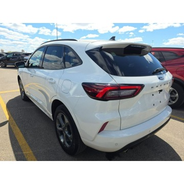 Ford Kuga  SUV 2023,  2.5 hybryda, automat - Na sprzedaż za 49 000 zł - Warszawa - zdjęcie 5