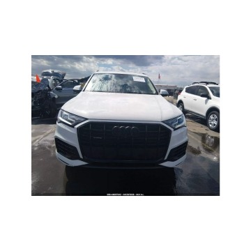 Audi Q7  SUV 2021,  3.0 benzyna, automat - Na sprzedaż za 65 000 zł - Warszawa - zdjęcie 3