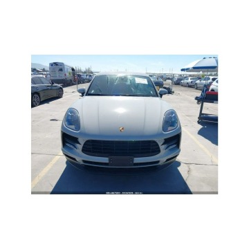Porsche Macan  SUV 2020,  2.0 benzyna, automat - Na sprzedaż za 65 000 zł - Warszawa - zdjęcie 3