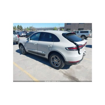 Porsche Macan  SUV 2020,  2.0 benzyna, automat - Na sprzedaż za 65 000 zł - Warszawa - zdjęcie 7