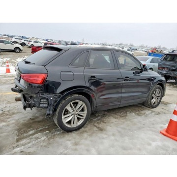 Audi Q3  SUV 2018,  2.0 benzyna, automat - Na sprzedaż za 31 000 zł - Warszawa - zdjęcie 4