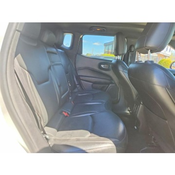 Jeep Compass  SUV 2020,  2.4 benzyna, automat - Na sprzedaż za 29 000 zł - Warszawa - zdjęcie 11