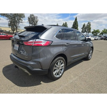 Ford Edge  SUV 2024,  2.0 benzyna, automat - Na sprzedaż za 49 000 zł - Warszawa - zdjęcie 4