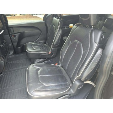 Chrysler Pacifica  Minivan/Van 2020,  3.6 benzyna, automat - Na sprzedaż za 39 000 zł - Warszawa - zdjęcie 9