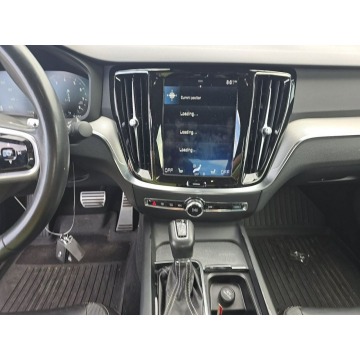 Volvo S60  Sedan/Limuzyna 2019,  2.0 benzyna, automat - Na sprzedaż za 35 000 zł - Warszawa - zdjęcie 11