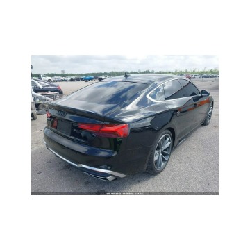 Audi A5  Sedan/Limuzyna 2021,  2.0 benzyna, automat - Na sprzedaż za 55 000 zł - Wrocław - zdjęcie 6
