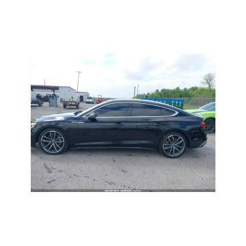 Audi A5  Sedan/Limuzyna 2021,  2.0 benzyna, automat - Na sprzedaż za 55 000 zł - Wrocław - zdjęcie 5