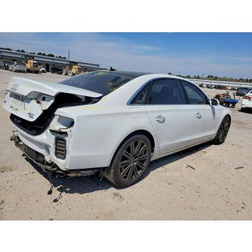 Audi A8  Sedan/Limuzyna 2015,  4.0 benzyna, automat - Na sprzedaż za 39 000 zł - Wrocław - zdjęcie 4