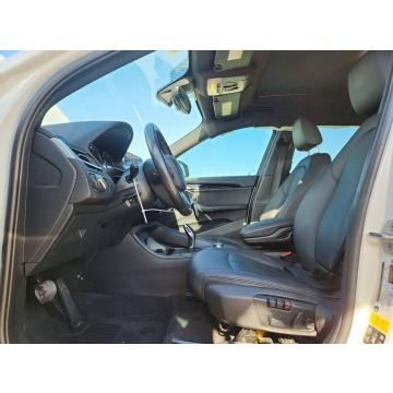 BMW X1  SUV 2020,  2.0 benzyna, automat - Na sprzedaż za 33 000 zł - Wrocław - zdjęcie 7