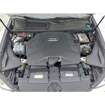 Audi Q8  SUV 2021,  3.0 benzyna, automat - Na sprzedaż za 89 000 zł - Wrocław - zdjęcie 12