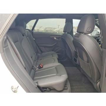 Audi Q8  SUV 2021,  3.0 benzyna, automat - Na sprzedaż za 89 000 zł - Wrocław - zdjęcie 11