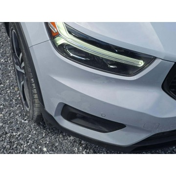 Volvo   SUV 2020,  2.0 benzyna, automat - Na sprzedaż za 42 000 zł - Wrocław - zdjęcie 10