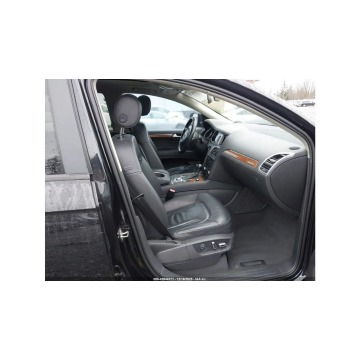 Audi Q7  SUV 2015,  3.0 benzyna, automat - Na sprzedaż za 30 000 zł - Wrocław - zdjęcie 11