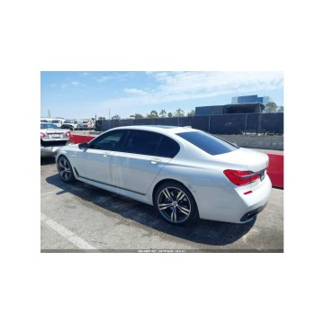 BMW Seria 7  Sedan/Limuzyna 2019,  3.0 benzyna, automat - Na sprzedaż za 69 000 zł - Wrocław - zdjęcie 5