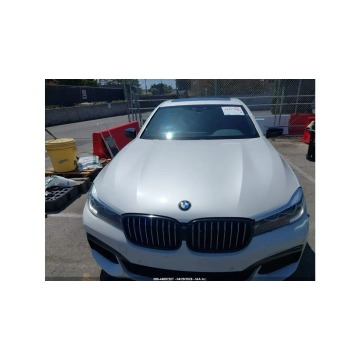 BMW Seria 7  Sedan/Limuzyna 2019,  3.0 benzyna, automat - Na sprzedaż za 69 000 zł - Wrocław - zdjęcie 3