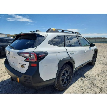 Subaru Outback 2025,  2.5 benzyna, automat - Na sprzedaż za 79 000 zł - Wrocław - zdjęcie 4