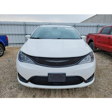 Chrysler Pacifica  Minivan/Van 2018,  3.6 benzyna, automat - Na sprzedaż za 32 000 zł - Wrocław - zdjęcie 2