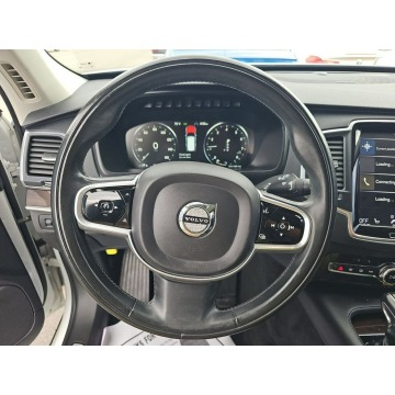 Volvo   SUV 2019,  2.0 benzyna, automat - Na sprzedaż za 45 000 zł - Wrocław - zdjęcie 9