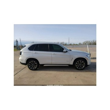 BMW X5  SUV 2017,  3.0 benzyna, automat - Na sprzedaż za 39 000 zł - Wrocław - zdjęcie 4