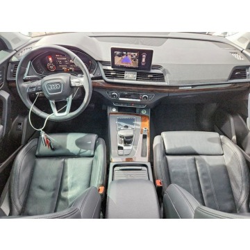Audi Q5  SUV 2019,  2.0 benzyna, automat - Na sprzedaż za 33 500 zł - Wrocław - zdjęcie 8