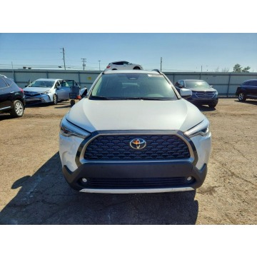Toyota Corolla Cross  SUV 2023,  2.0 benzyna, automat - Na sprzedaż za 49 000 zł - Wrocław - zdjęcie 2