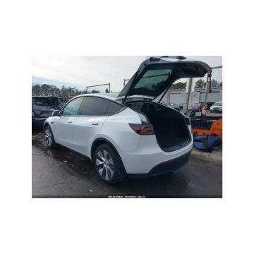 Tesla   SUV 2024 elektryczny, automat - Na sprzedaż za 64 000 zł - Wrocław - zdjęcie 7