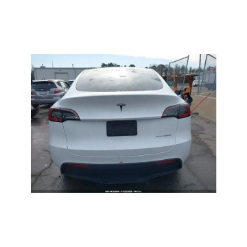 Tesla   SUV 2024 elektryczny, automat - Na sprzedaż za 64 000 zł - Wrocław - zdjęcie 8